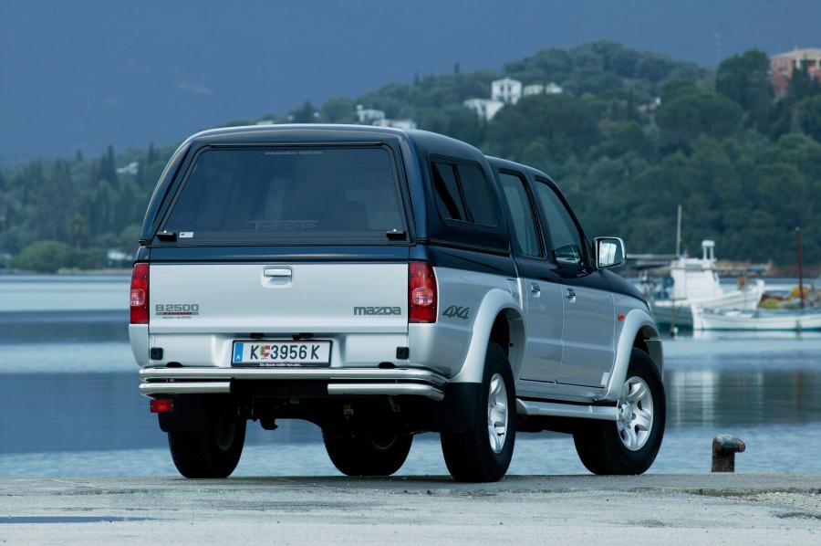  Mazda B2500 2004 года  (фото 46 из 81)